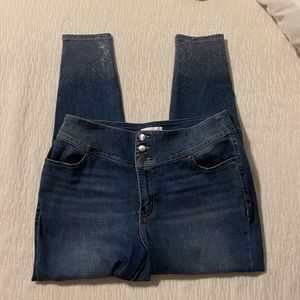 Ankle length jeans with bling!